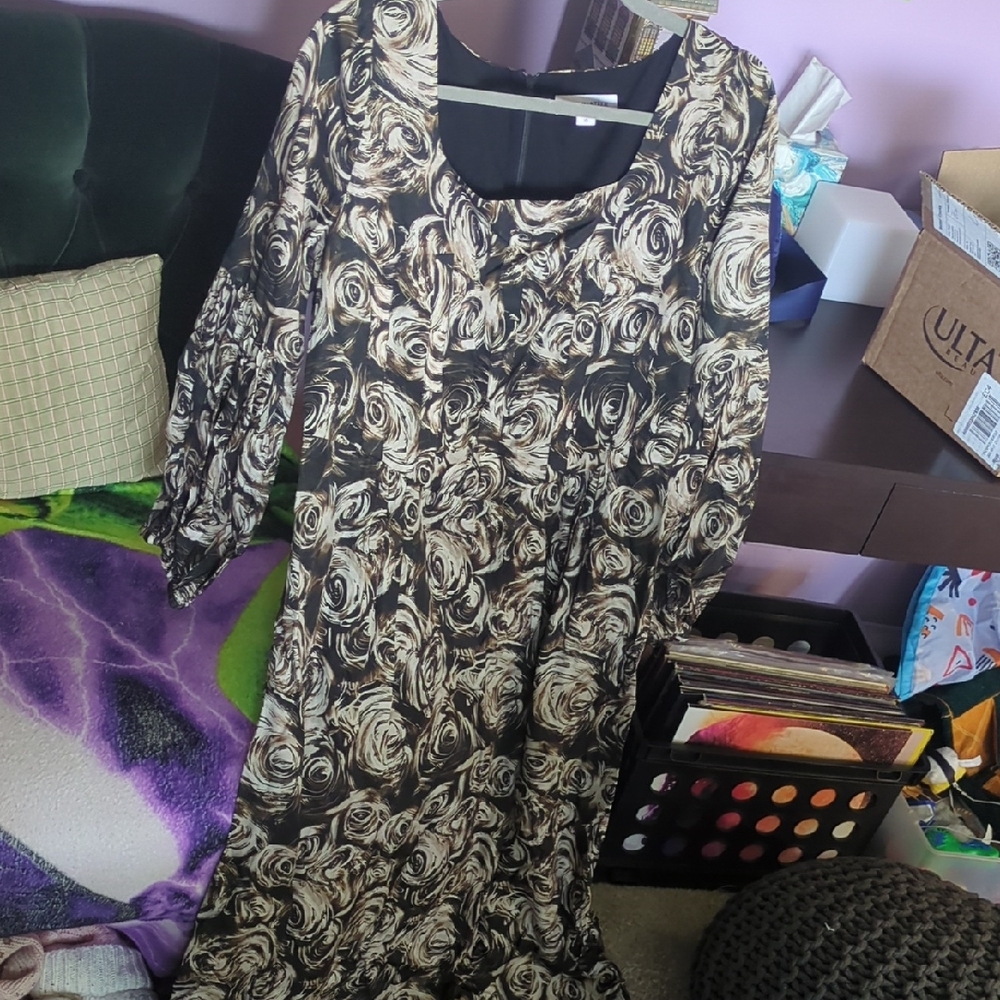 Liyan McAteer Floral Dress